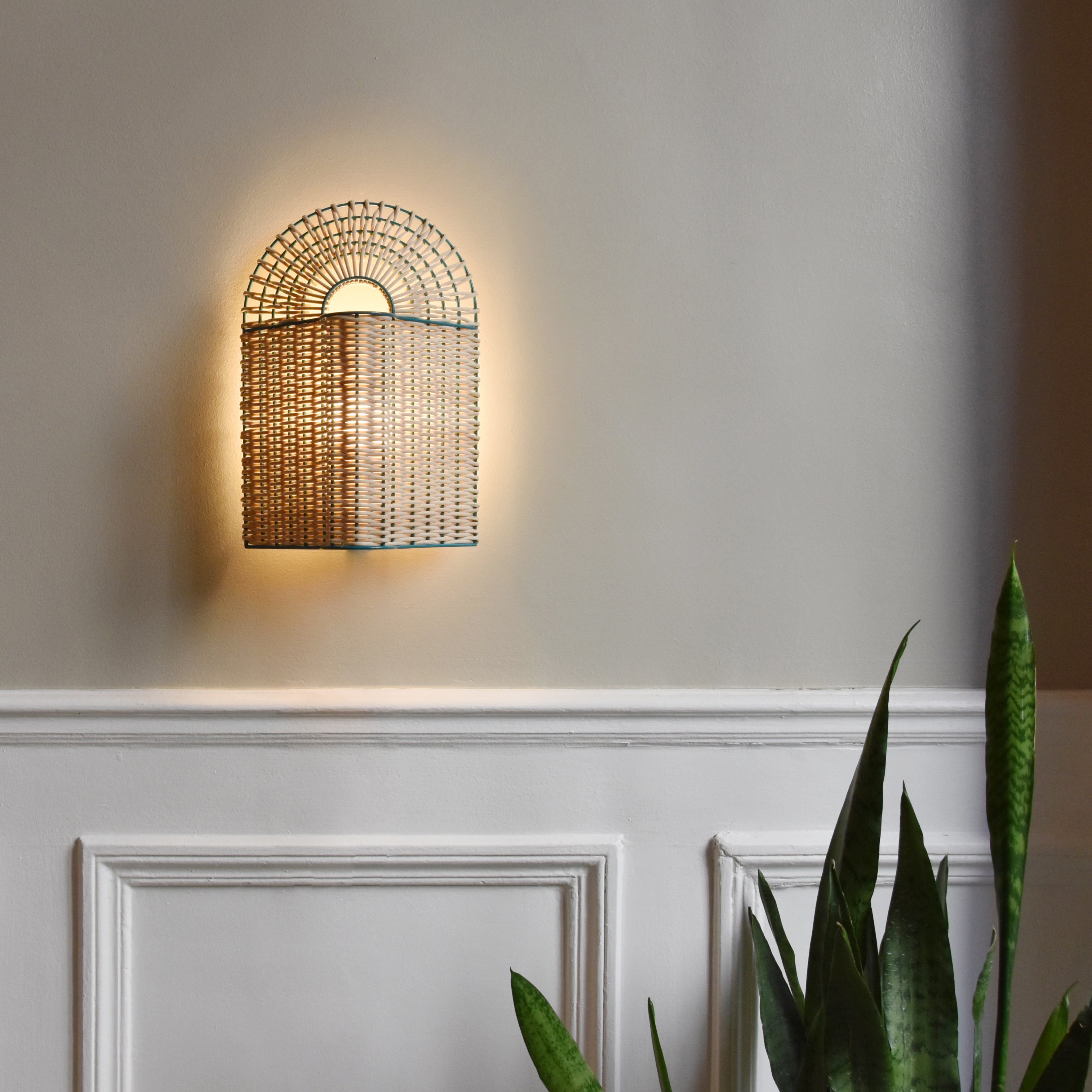 Peacock Lamp 06